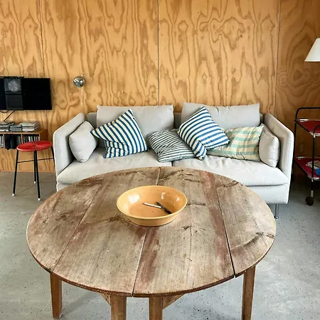 Authentic Design With Sea Views In Hébergement de vacances Svaneke