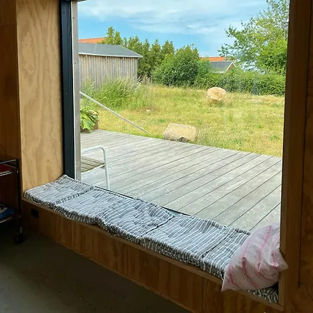 Authentic Design With Sea Views In Hébergement de vacances Svaneke